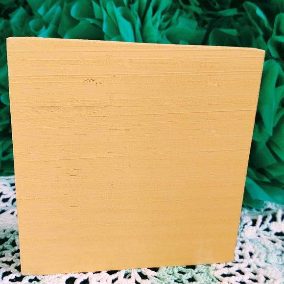 HAND CRAFTED EASTER MINI WOOD SIGN/TIERED TRAY DECOR/BUNNY RABBIT HOME DECOR - Picture 3 of 3